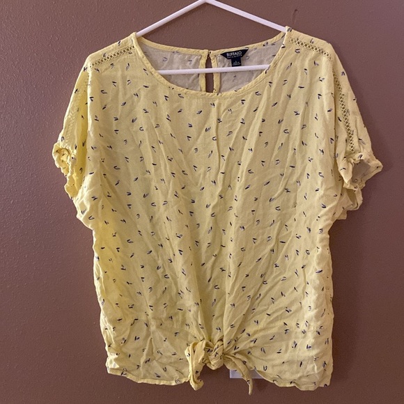 Buffalo David Bitton Tops - Buffalo David Bitton Yellow Tie Bottom Short Sleeve